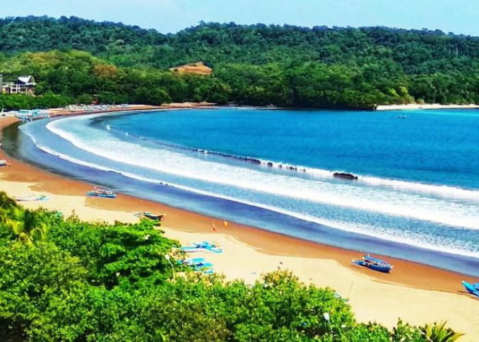 Keindahan Pantai Pangandaran, Surga Wisata Laut di Selatan Jawa Barat yang Tak Pernah Sepi Pengunjung