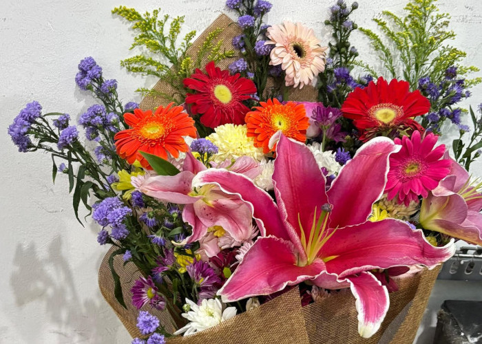 Benarkah Dengan Memandangi Fresh Flowers Bisa Membuat Hati Lebih Senang? Ini Penjelasannya