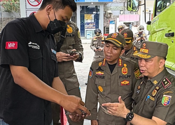 Truk Semen dari Baturaja Cari Solar di Bandar Lampung, Ini Penjelasan Satpol PP