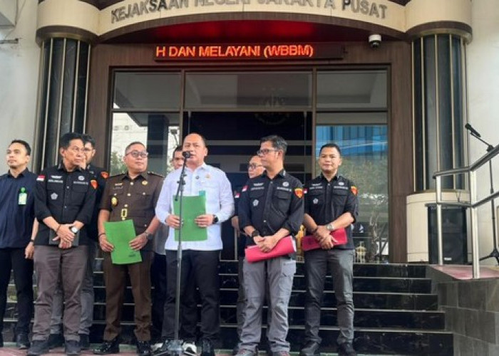 Kejagung Limpahkan 6 Tersangka Korupsi MBG, Kerugian Negara Tembus Rp10 Triliun