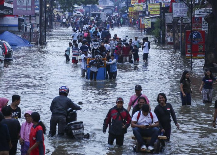 Musim Hujan Melanda, Ini Dampaknya Bagi Kehidupan Warga
