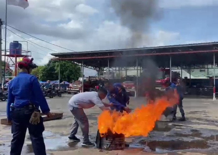 Logistik Rawan Kebakaran, KPU Lampung Gelar Bimtek Pemadaman Api