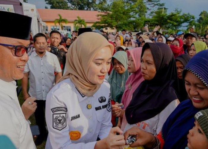 Tinjau Pasar Murah, Wagub Jihan: Kita Ingin Stok Pangan Aman dan Harga Terjangkau