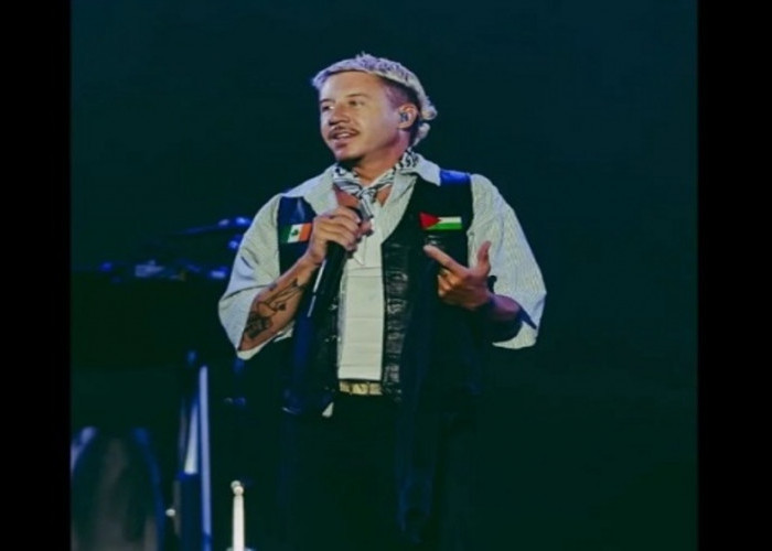 Macklemore Donasikan 1 Juta Dolar AS untuk Palestina