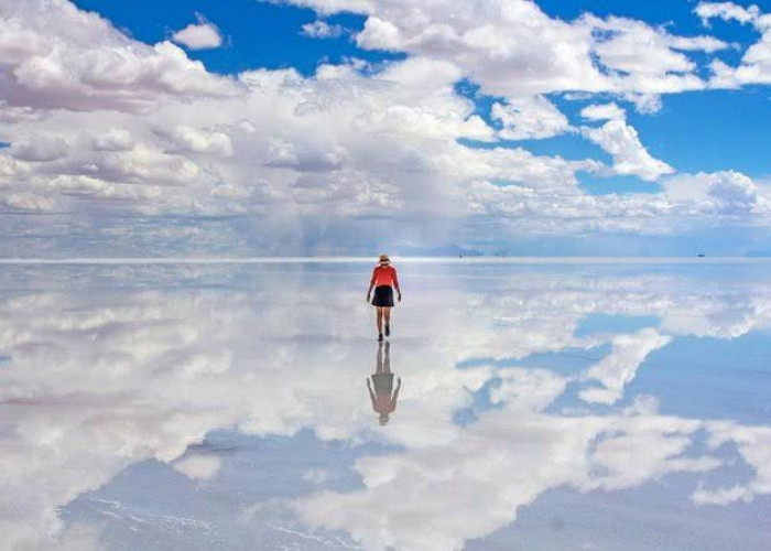 Misteri Salar de Uyuni, Cermin Raksasa di Bolivia yang Memikat Dunia
