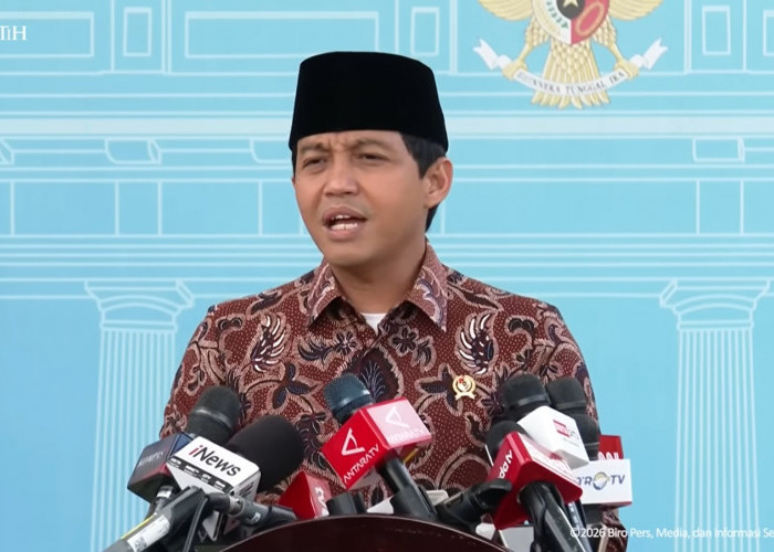 Menteri Kehutanan Raja Juli Antoni Klarifikasi Amplop Bupati Kuansing: Dikembalikan 17 Hari Sebelum OTT KPK