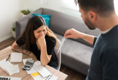 Financial Red Flags: Rahasia Membangun Rumah Tangga yang Sehat Secara Finansial