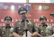 PJJ Berakhir, Besok Sekolah di Jakarta Kembali Normal Usai Abu Anak Krakatau Mereda