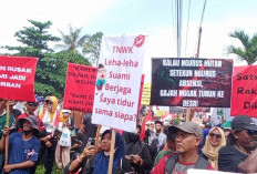 Ribuan Warga Tuntut Balai TNWK, Jalintim Terblokir Hinga 5 Kilometer 