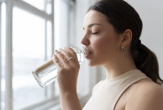 Bukan Cuma Asal 8 Gelas Sehari, Ini Waktu Terbaik Minum Air Putih untuk Jaga Fokus Otak