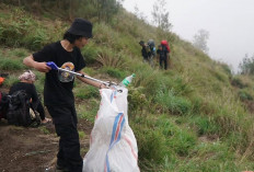 Musim Kemarau Tiba, Pendaki Rinjani Diminta Waspada Kebakaran di Jalur Pendakian