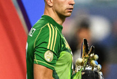 Emi Martínez Here We Go ke Chelsea, The Blues Sepakat Datangkan Kiper Argentina
