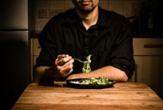 Ini Dampak Kebiasaan Makan Terlalu Malam bagi Tubuh!