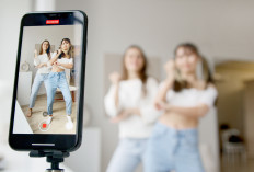Mengapa Semua Orang Sekarang Ingin Viral? Ketika Popularitas Menjadi Peluang di Era Digital