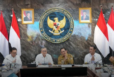 Jelang Nataru, Stok Beras Bulog Capai 4,5 Juta Ton dan Aman Hingga 10 Bulan
