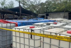Polda Grebek Gudang BBM Ilegal di Pesawaran :  Sita 203 Ribu Liter Solar, KN Rp160,7 Miliar