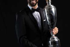 Bruno Fernandes Raih Penghargaan Pemain Terbaik PFA 2026