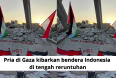 Warga Gaza Rayakan HUT ke-81 RI, Kibarkan Bendera Merah Putih di Tengah Reruntuhan
