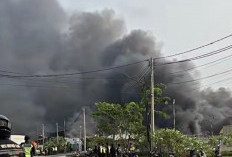 Puluhan Gudang di Kosambi Tangerang Terbakar, Sejumlah Bangunan Ambruk
