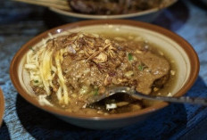 Mie Ongklok, Kuliner Legendaris Wonosobo dengan Kuah Kental yang Menggugah Selera