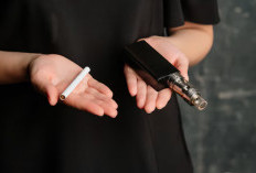 Asap Rokok vs Asap Vape Mana Lebih Berbahaya untuk Kesehatan