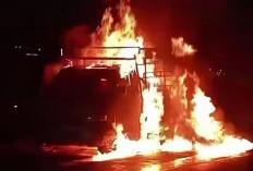 Mobil Grandmax Terbakar di Bypass Bandar Lampung, Diduga Korsleting Pengapian Jadi Pemicu
