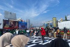 Aksi Hari Bumi Lampung Soroti Krisis Ekologi