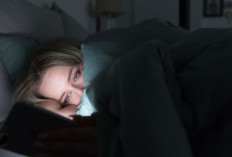 Mengenal FOMO (Fear of Missing Out): Ketika Media Sosial Mengganggu Ketenangan Pikiran