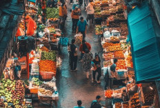 Pasar Tradisional Tetap Ramai di Tengah Gempuran Belanja Online, Pedagang Andalkan Pelayanan dan Harga Bersain