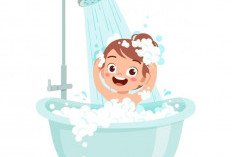 Sering Mandi Malam Saat Badan Capek? Waspada 5 Risiko Kesehatan Ini, Dari Rematik Hingga 'Paru-Paru Basah'