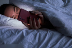 Kesehatan Mental: Kenapa Sulit Berhenti Scroll Media Sosial? Ini Penjelasan Fenomena Doomscrolling