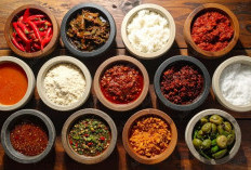 Bukan Cuma Sekadar Pelengkap, Ini Alasan Sambal Selalu Ada di Meja Makan Orang Indonesia