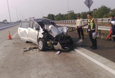 Diduga Mengantuk, Pengemudi Ertiga Meninggal Dunia Usai Tabrak Belakang Truk Tronton di Tol Lampung KM 39