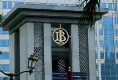 Rupiah Kembali Menguat ke Bawah Rp18.000 per Dolar AS Usai BI Naikkan Suku Bunga Acuan 5,50 Persen