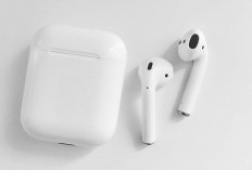 Waspada 5 Bahaya Tersembunyi Pakai 'Earphone' Terlalu Lama!