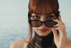  Lisa BLACKPINK Punya Kacamata AI Edisi Khusus, Harganya Tembus Rp7 Juta