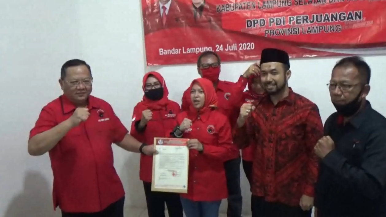 Rekomendasi Empat Daerah, Alotnya Tandatangan Megawati