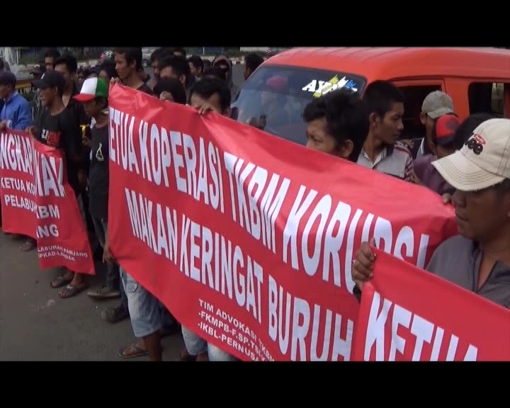 Dugaan Korupsi Dana Koprasi Buruh Pelabuhan,  Kasus Mandeg Ratusan Buruh Pelabuhan Gelar Aksi Demo