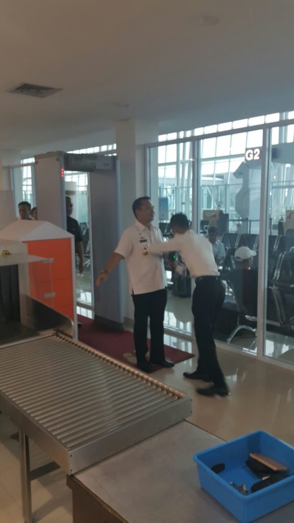 Gubernur Lampung Cros Cek  dan Uji Coba Bandara Raden Inten II