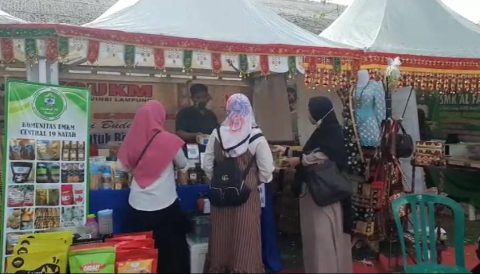 UMKM Pamerkan Produk Khas Lampung di Temu Karya Taman Budaya se-Indonesia