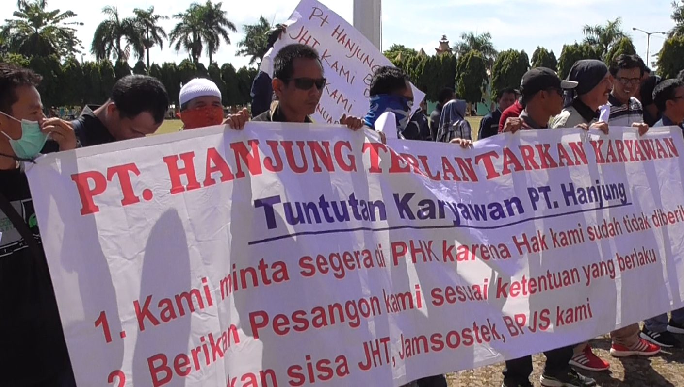 PT Hanjung Diambang Pailit, Buruh Menjerit